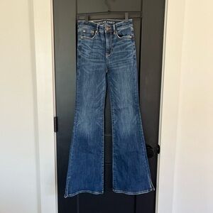 American Eagle Outfitters Women's Super Hi-Rise Flare Jeans